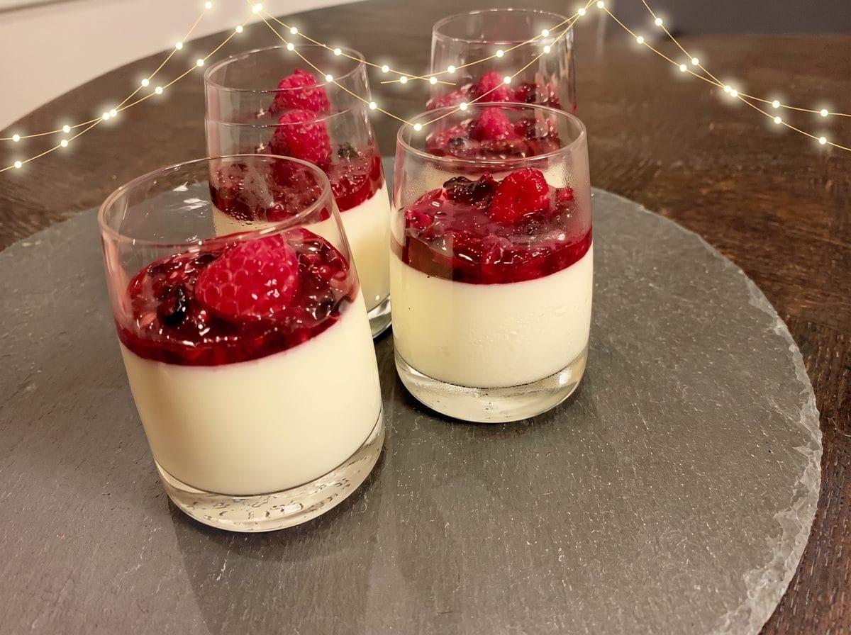 Panna cotta aux fruits rouges